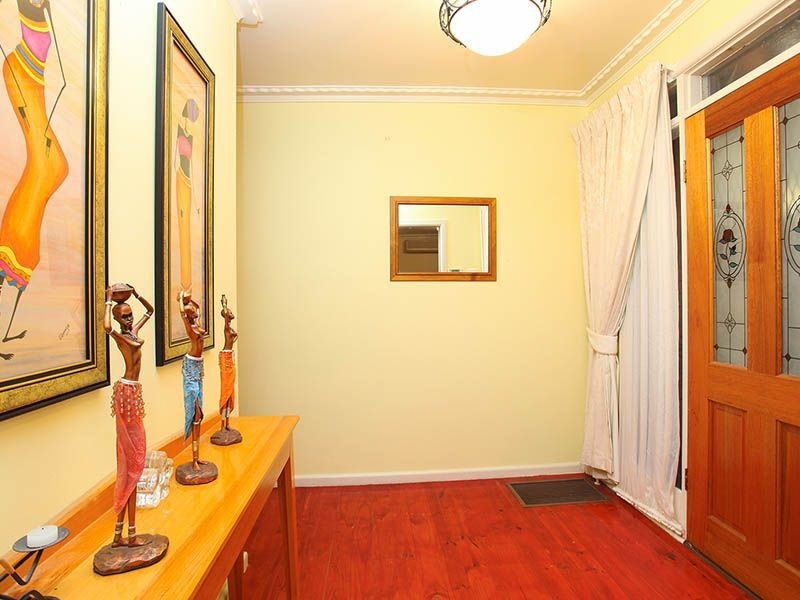 25 Leyland Road, Mount Waverley VIC 3149