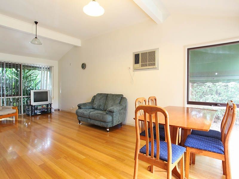 2/148 High Street Road, Ashwood VIC 3147