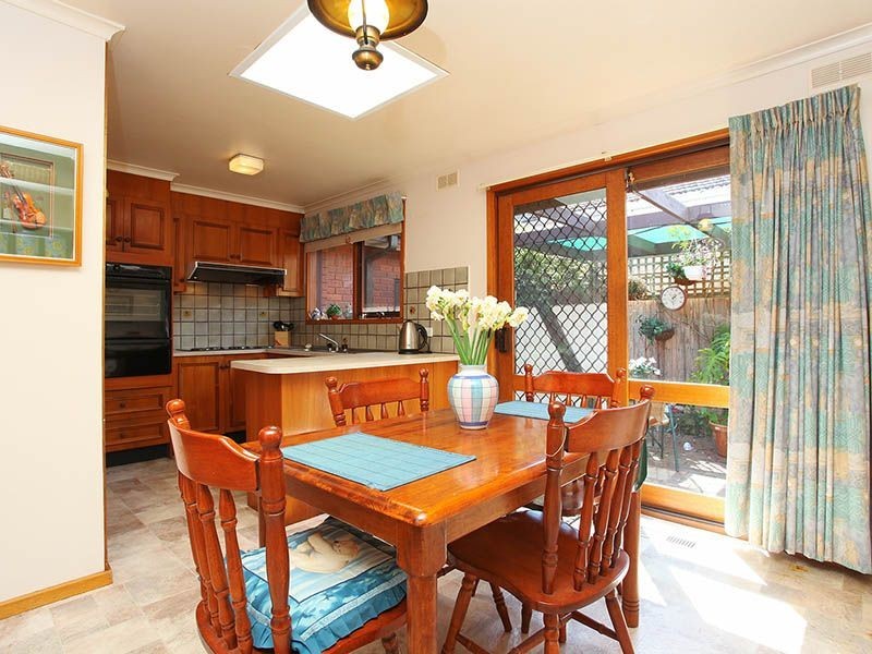 1/272 Lawrence Road, Mount Waverley VIC 3149