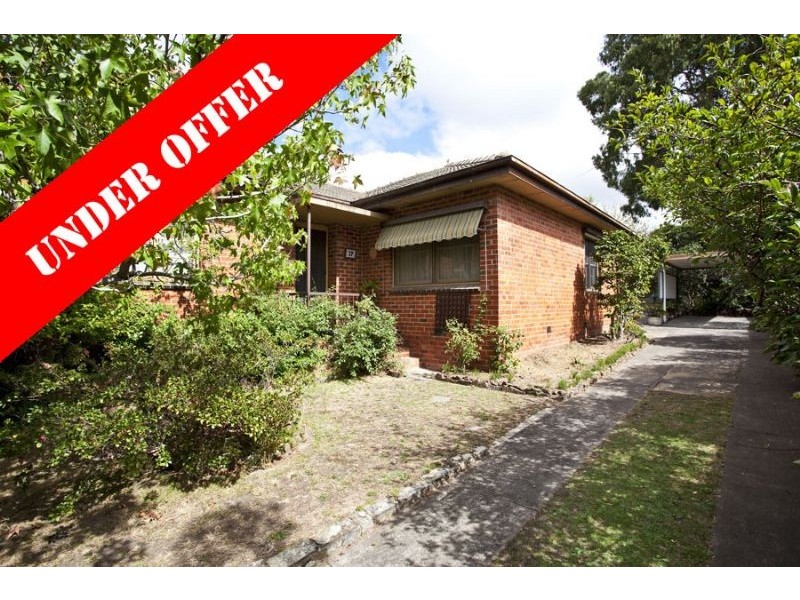 17 Lee Avenue, Mount Waverley VIC 3149