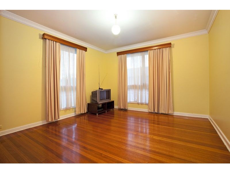 80 Hillview Avenue, Mount Waverley VIC 3149