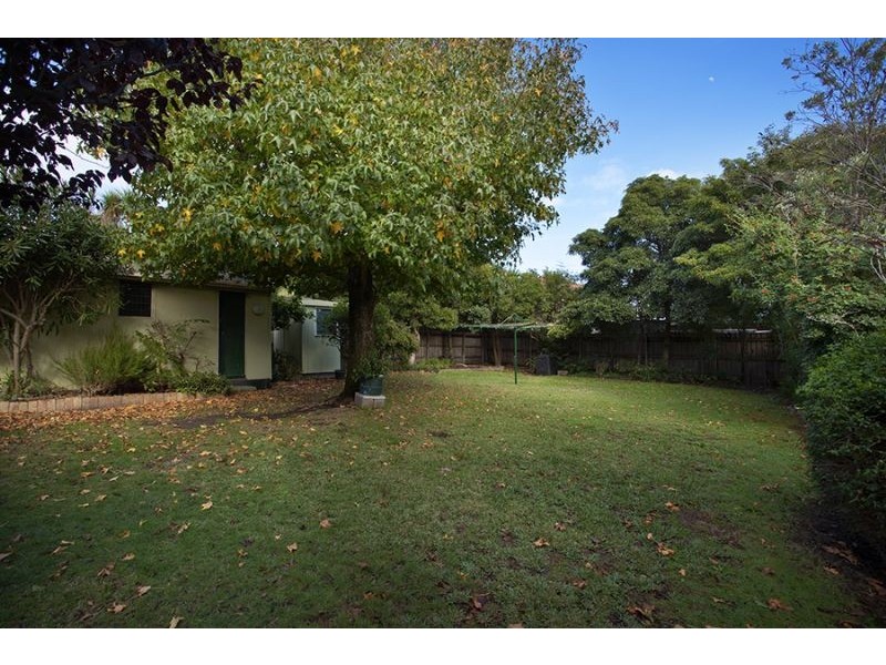 1 Maude Street, Chadstone VIC 3148