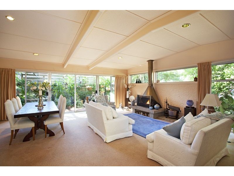 21 Lewton Road, Mount Waverley VIC 3149