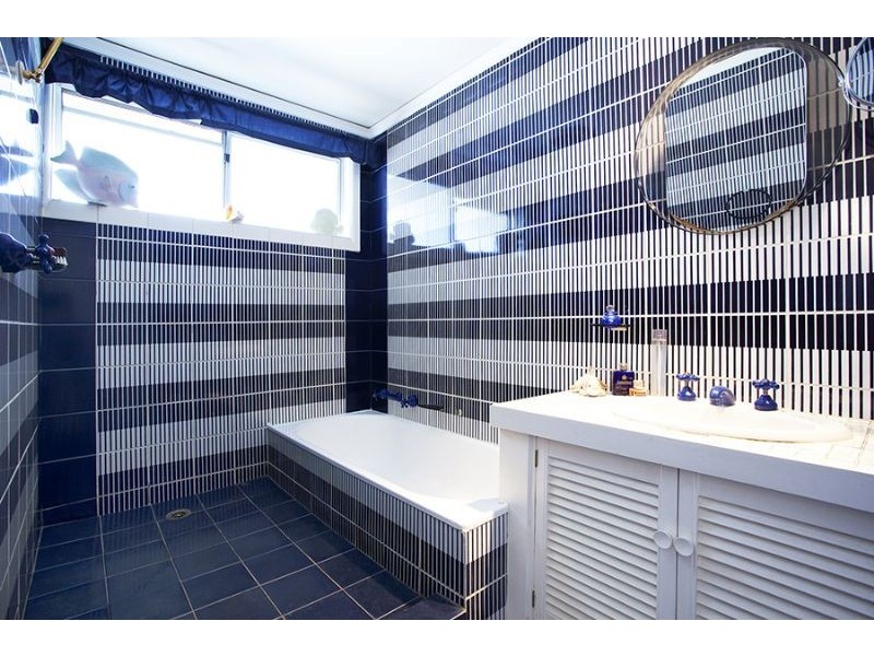 21 Lewton Road, Mount Waverley VIC 3149