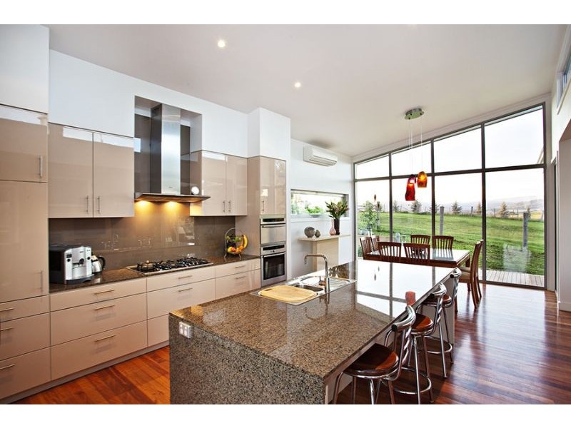 240 Bleases Lane, Yarra Glen VIC 3775