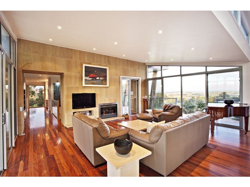 240 Bleases Lane, Yarra Glen VIC 3775