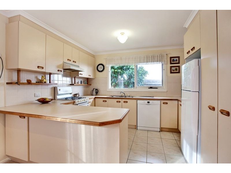 2/8 Caesar Street, Mulgrave VIC 3170