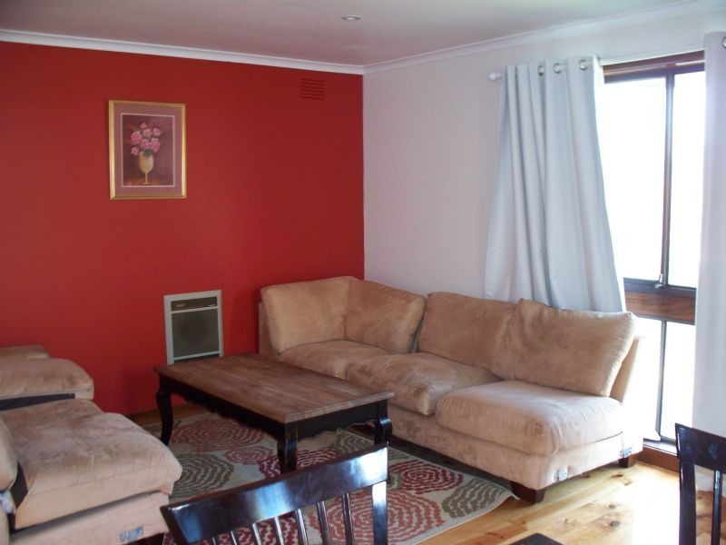 3/587 High Street Road, Mount Waverley VIC 3149