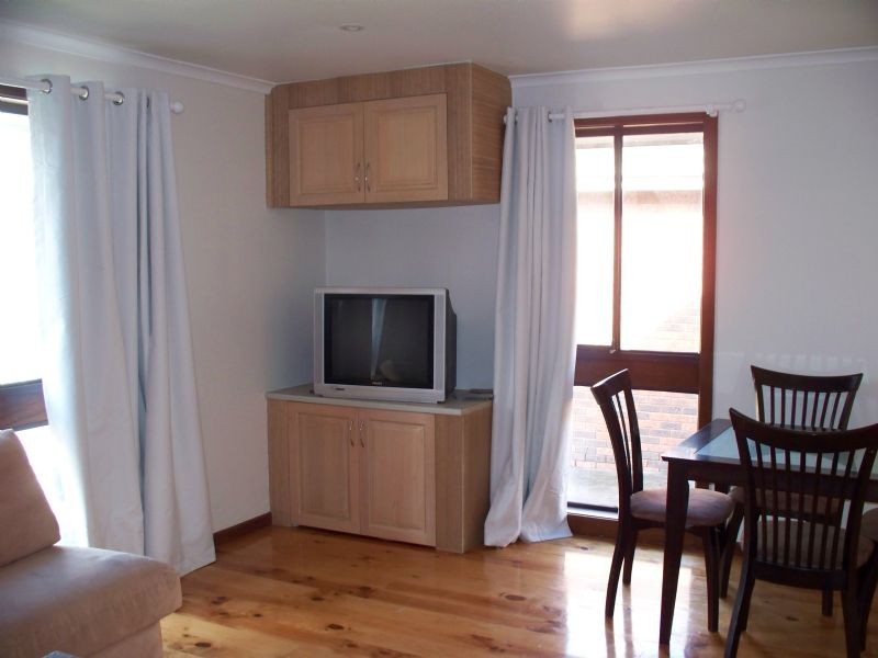 3/587 High Street Road, Mount Waverley VIC 3149