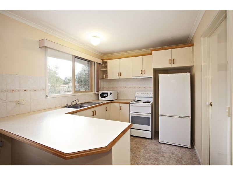 2/1 Beal Street, Mount Waverley VIC 3149