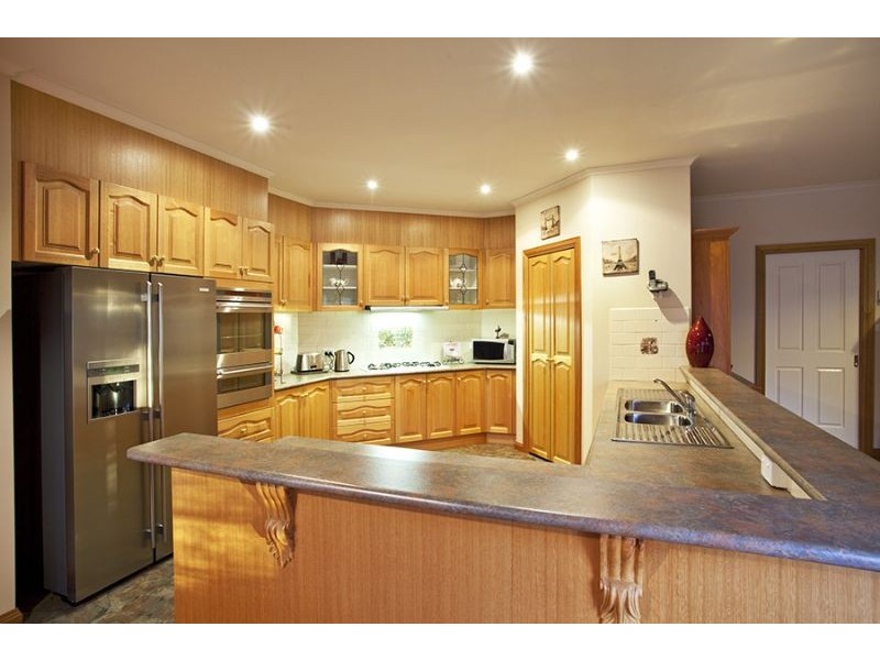 255 Lawrence Road, Mount Waverley VIC 3149