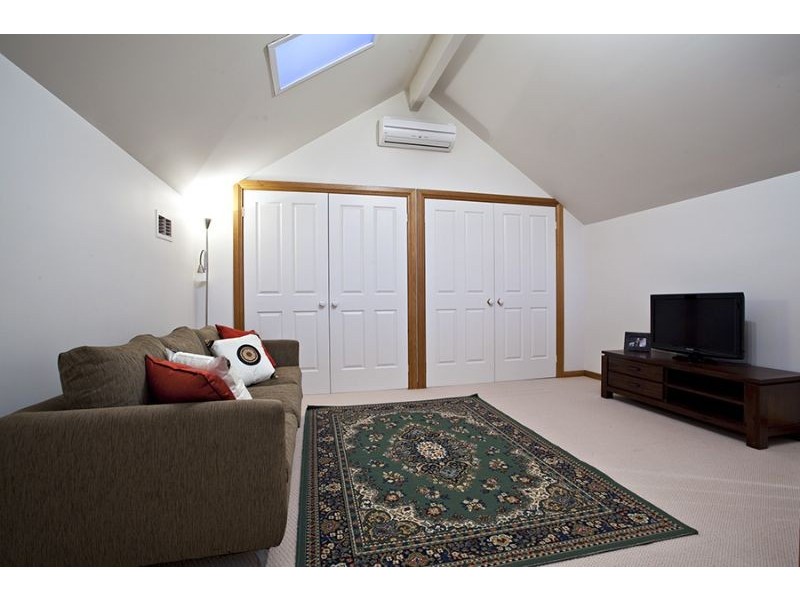 255 Lawrence Road, Mount Waverley VIC 3149