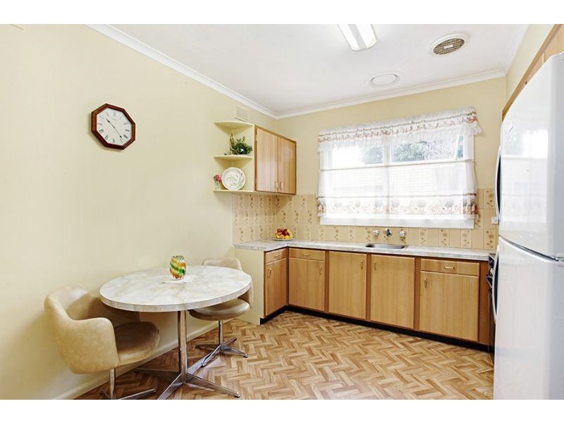 13 Jacqueline Road, Mount Waverley VIC 3149