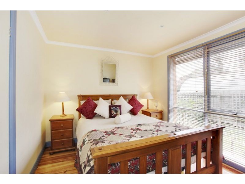 4/16 Kingston Street, Mount Waverley VIC 3149