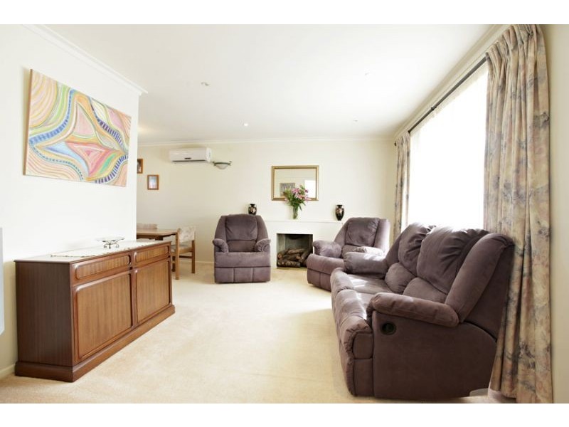 1/13 Milloo Crescent, Mount Waverley VIC 3149