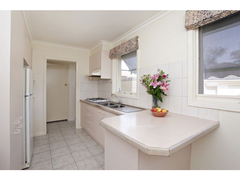 1/13 Milloo Crescent, Mount Waverley VIC 3149