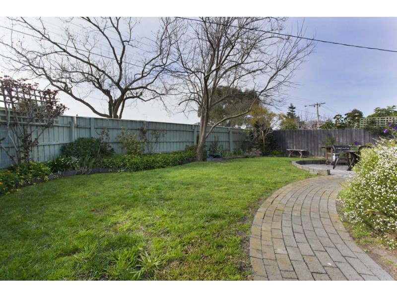 1/13 Milloo Crescent, Mount Waverley VIC 3149