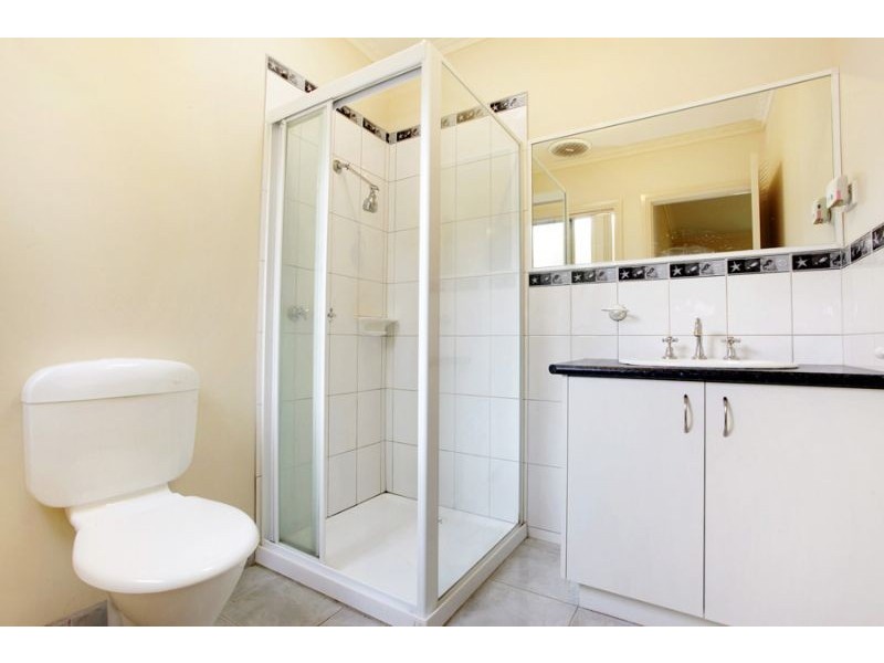 1/12 Sinnott Street, Burwood VIC 3125