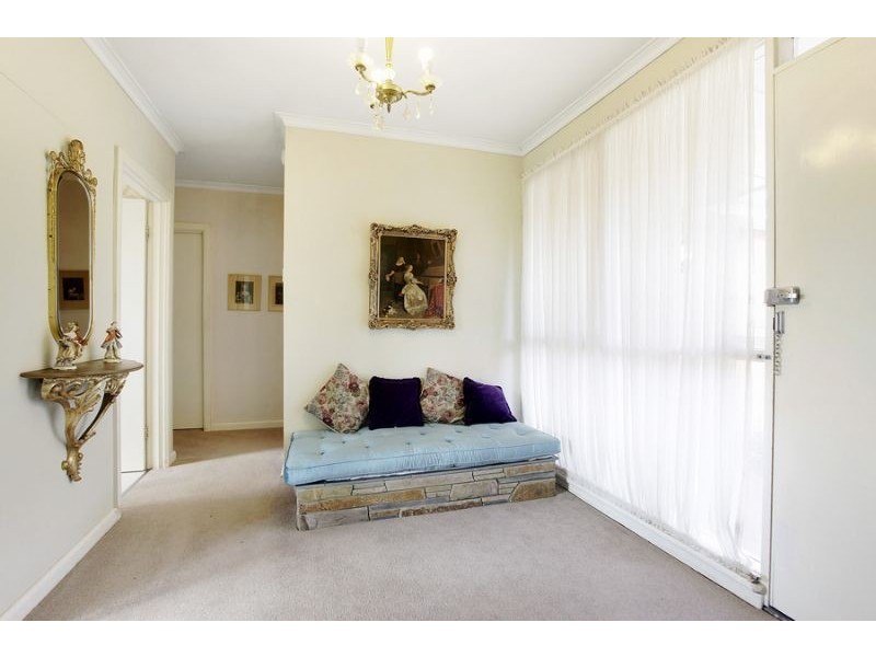 5 Glendowan Road, Mount Waverley VIC 3149