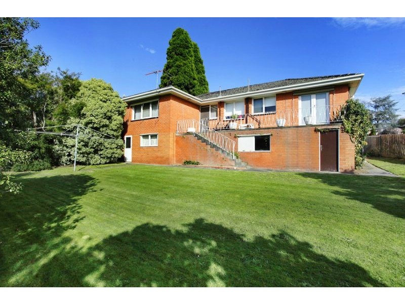 5 Glendowan Road, Mount Waverley VIC 3149