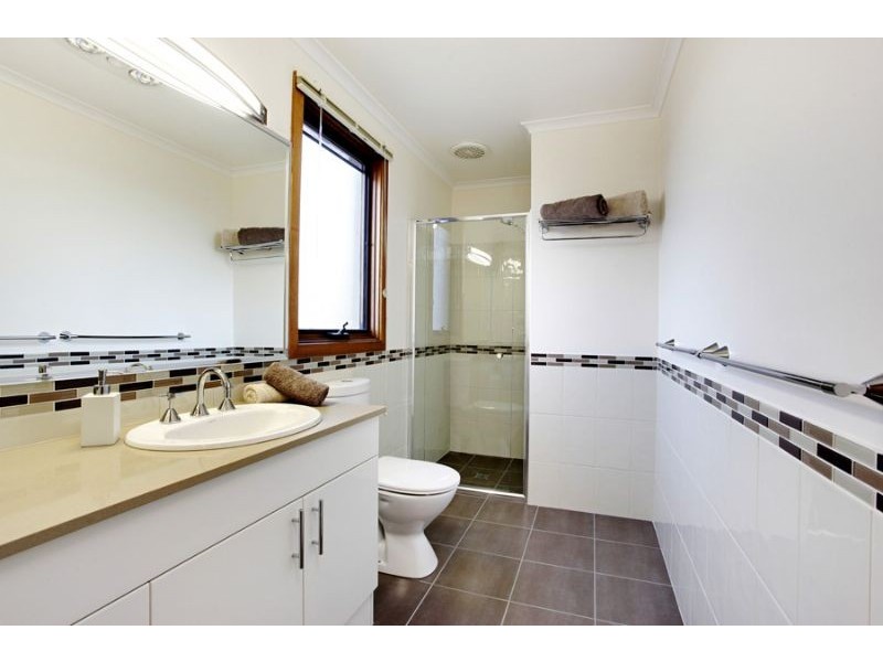 8 Sesame Street, Mount Waverley VIC 3149