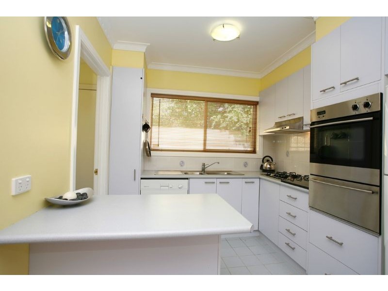 2/50 Leeds Road, Mount Waverley VIC 3149