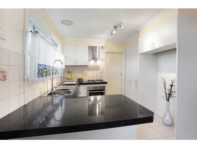 1/10 Walker Road, Mount Waverley VIC 3149