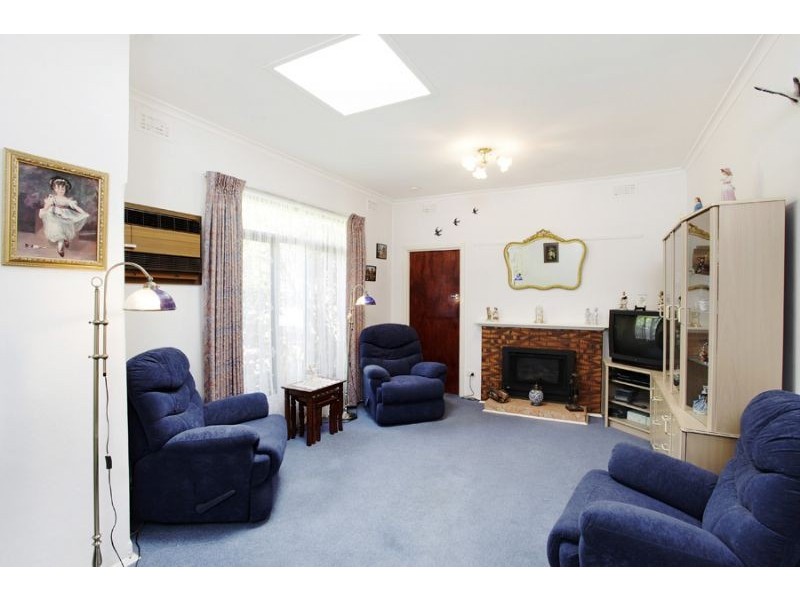 15 Bullarto Street, Chadstone VIC 3148