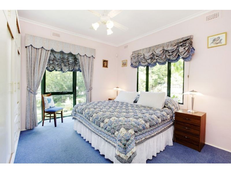 15 Bullarto Street, Chadstone VIC 3148