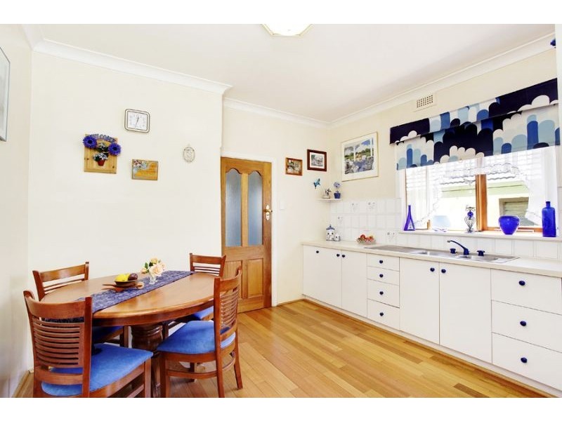 15 Bullarto Street, Chadstone VIC 3148