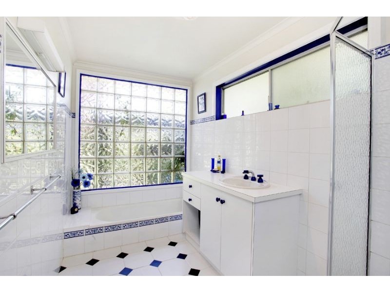 15 Bullarto Street, Chadstone VIC 3148