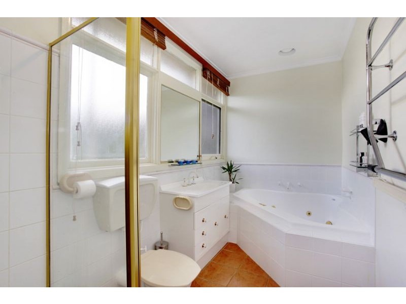 21 Toolang Court, Mount Waverley VIC 3149