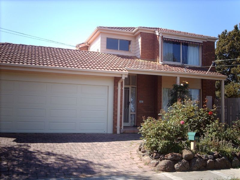 98 Headingley Road, Mount Waverley VIC 3149