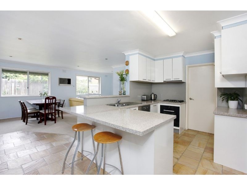 48 Therese Avenue, Mount Waverley VIC 3149