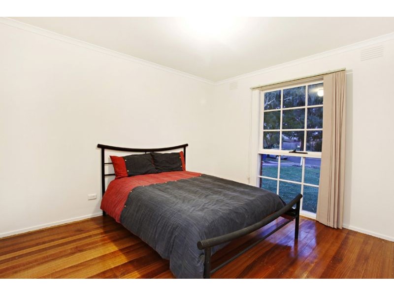 9 Acland Close, Mulgrave VIC 3170