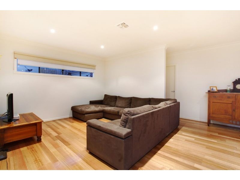 2/29 Sampson Drive, Mount Waverley VIC 3149