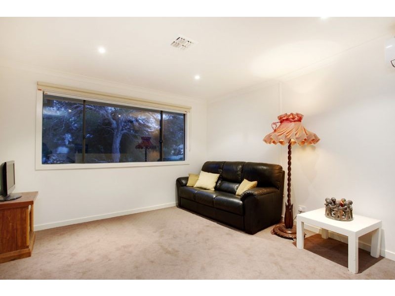 2/29 Sampson Drive, Mount Waverley VIC 3149