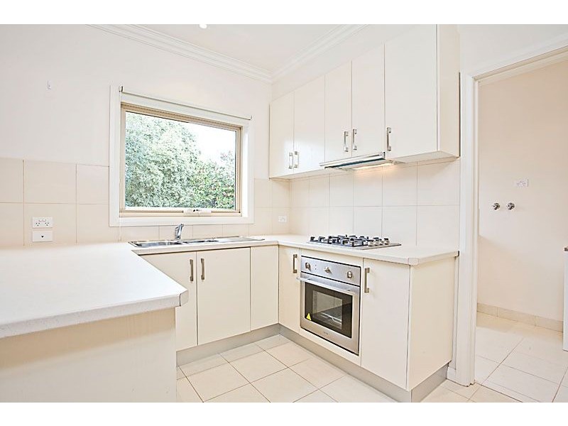 2/2 Hilton Street, Mount Waverley VIC 3149
