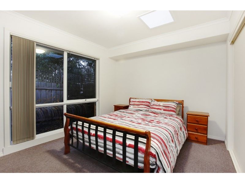 2/10 Wills Avenue, Mount Waverley VIC 3149