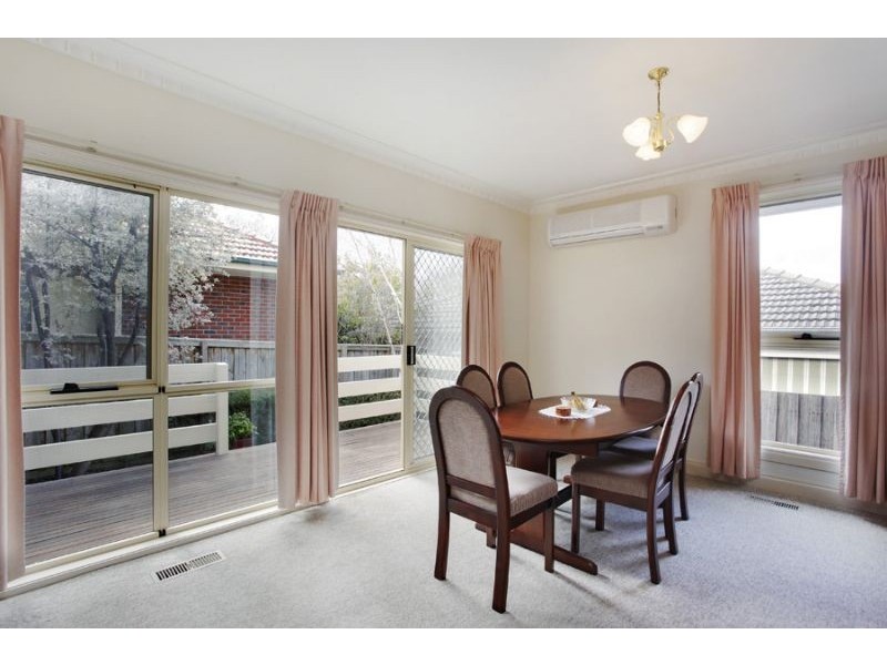 2/536 High Street Road, Mount Waverley VIC 3149
