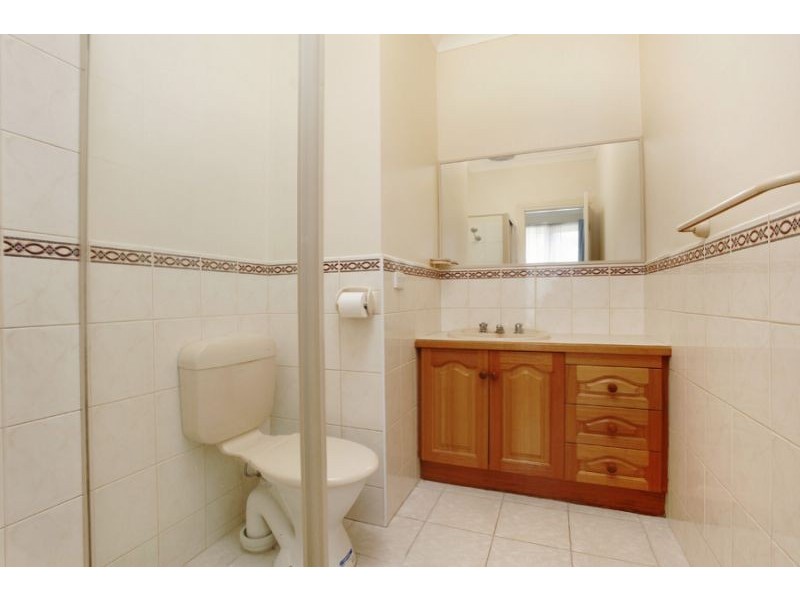 2/536 High Street Road, Mount Waverley VIC 3149