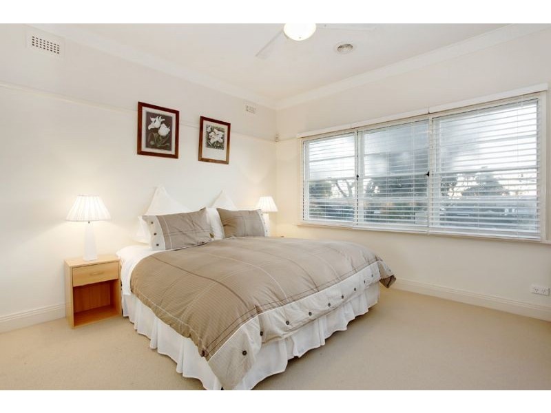 384 Huntingdale Road, Mount Waverley VIC 3149
