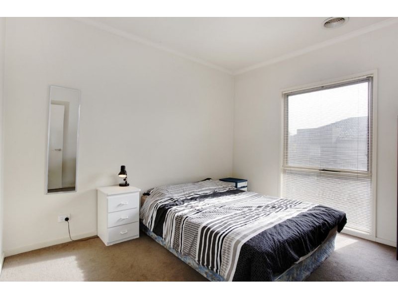 8/3 Keylana Boulevard, Mount Waverley VIC 3149