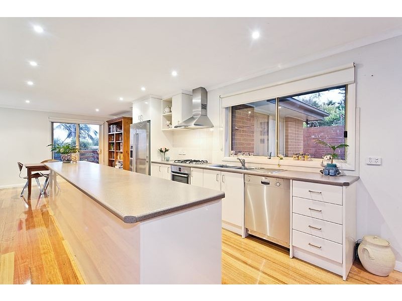 2/41 Wave Avenue, Mount Waverley VIC 3149