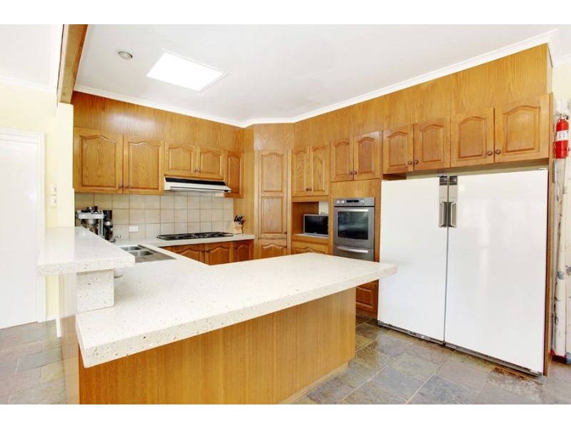 12 Carrington Court, Burwood East VIC 3151