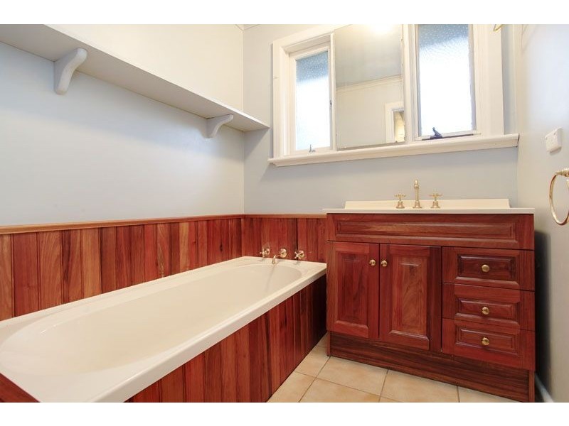 12 Herbert Street, Mount Waverley VIC 3149