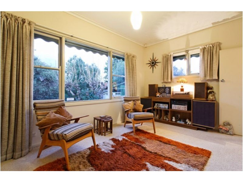 18 Werder Street, Box Hill North VIC 3129