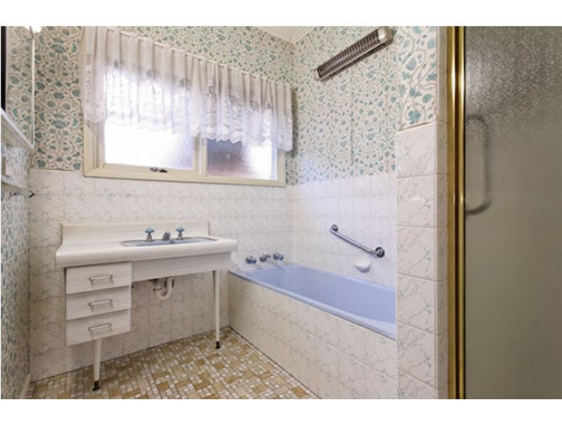 18 Werder Street, Box Hill North VIC 3129