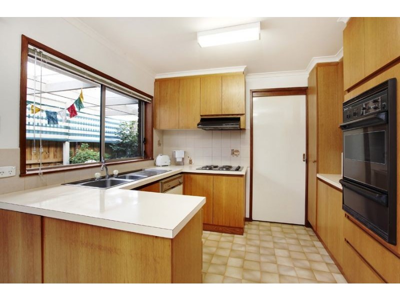 2/11 Maple Street, Mount Waverley VIC 3149