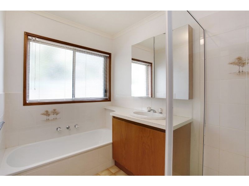 2/11 Maple Street, Mount Waverley VIC 3149